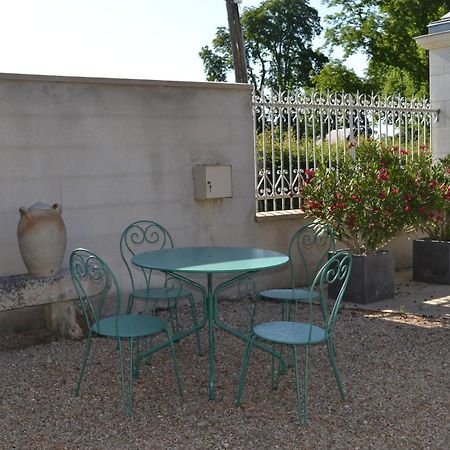 Restigné Les Chambres D Hotes Du Lavoir מראה חיצוני תמונה