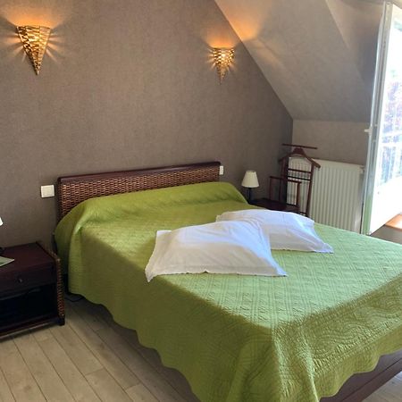 Restigné Les Chambres D Hotes Du Lavoir מראה חיצוני תמונה